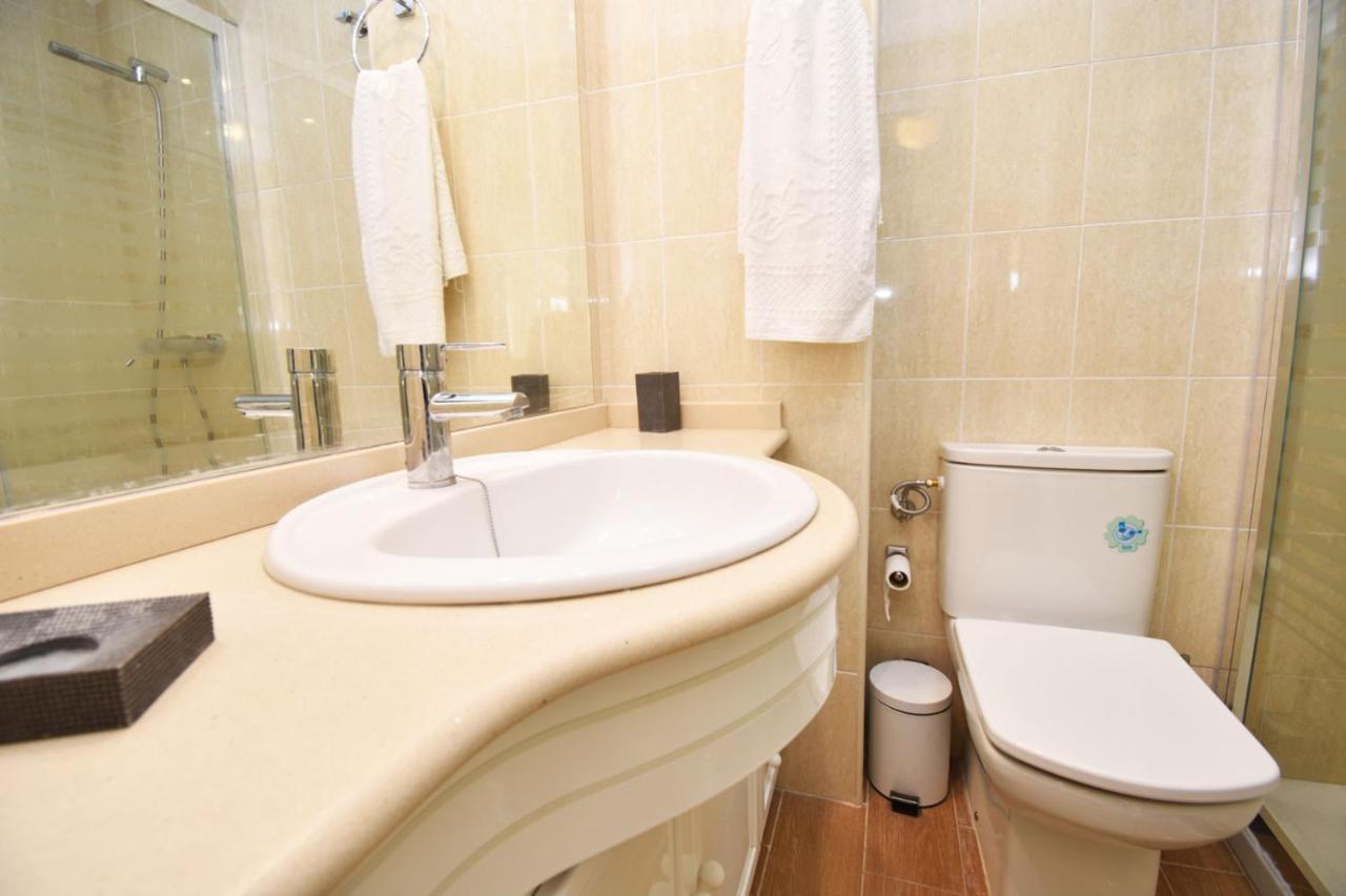Apartamento Familiar Torresol Fuengirola Kültér fotó