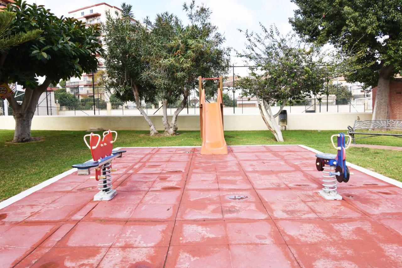 Apartamento Familiar Torresol Fuengirola Kültér fotó
