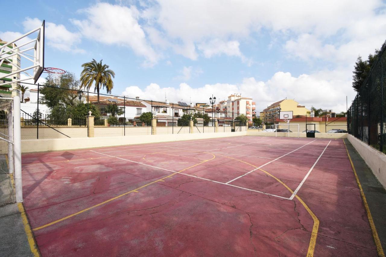 Apartamento Familiar Torresol Fuengirola Kültér fotó